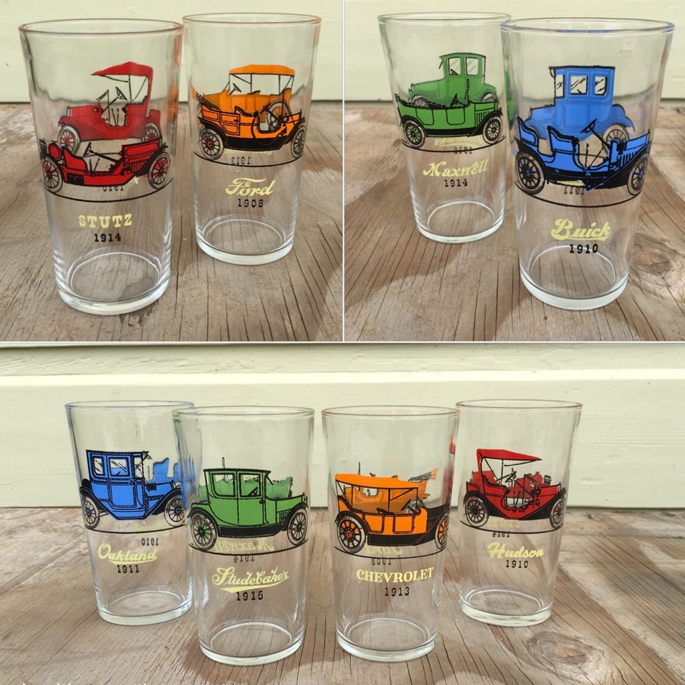 CCO SALE Vintage Bar Glasses Set Classic Cars Gift